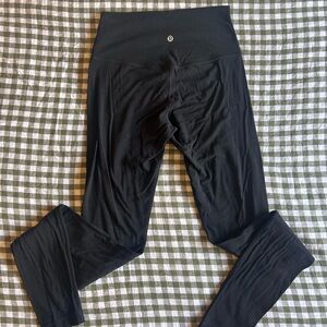 Lululemon Align High-Rise Pant 31"	
Black